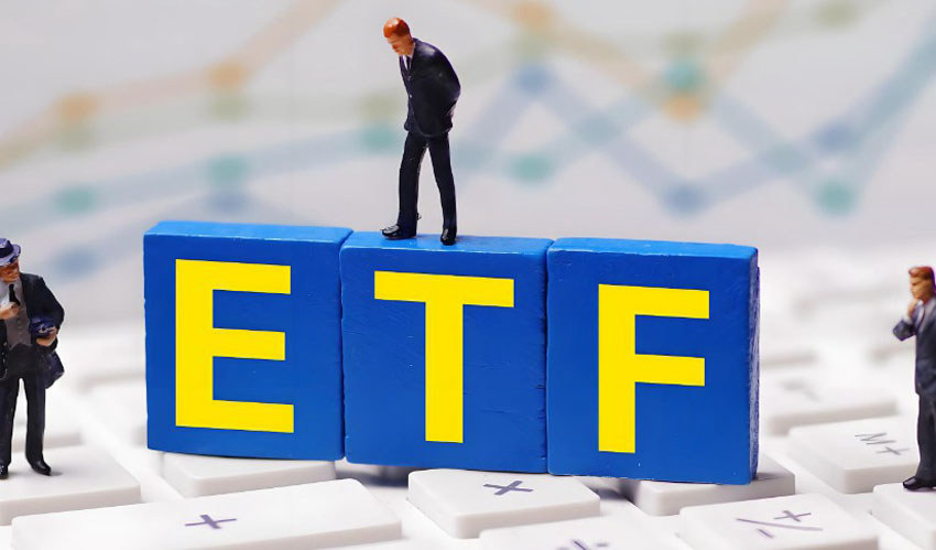 相比现货 ETF,加密财库为何是更优解?