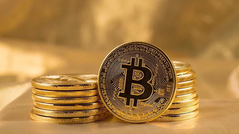 BTC价格预测:迈向100,000 USDT?技术分析和情绪分析指明方向