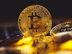 比特币冲击7万美元：地缘利好与技术阻力交织下的多空博弈